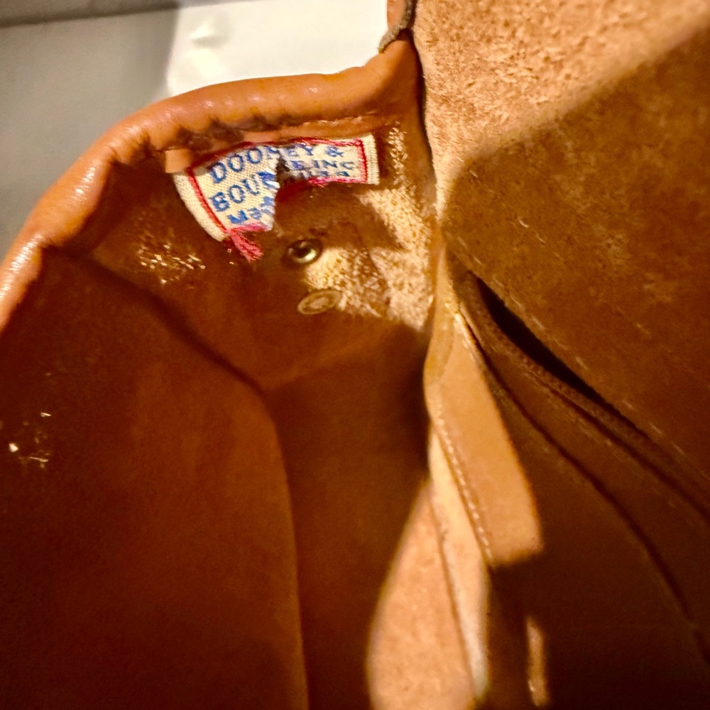 Vintage Dooney and Bourke R125 Pocket Equestrian East West Flap - Picture 6 of 6